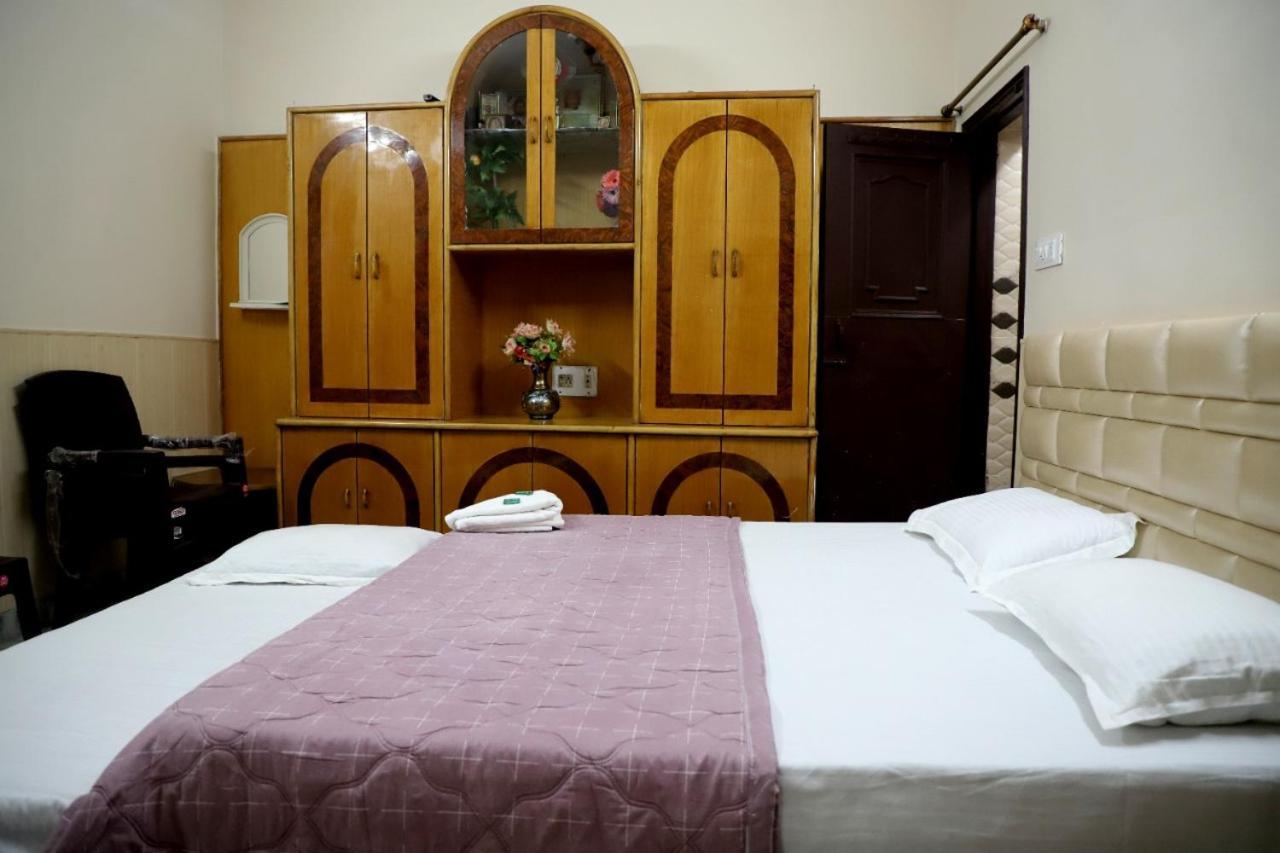 Rk Lodge Amritsar Exterior photo